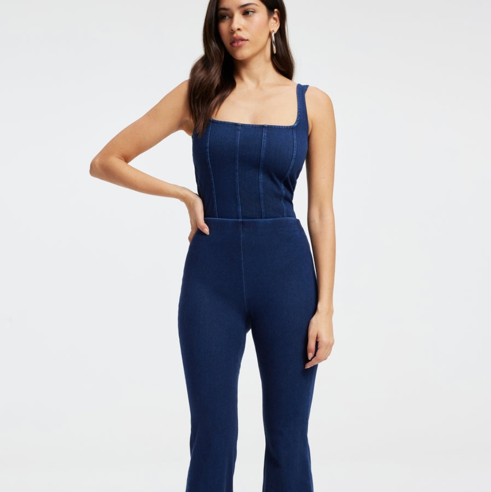Soft Sculpt Pull-On Flare Jeans - Indigo